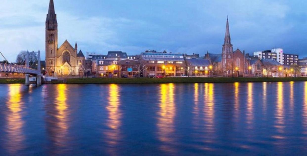 Inverness City Apartments - Modern & Bright Apartment Close To Raigmore Hospital & Shops Inshes Екстериор снимка